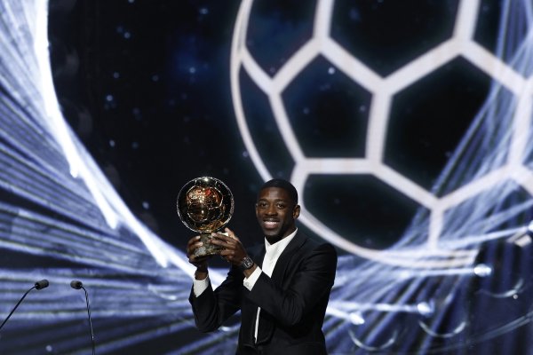 Dembele: Tôi đã không cãi nhau với Enrique mùa trước, vì vậy