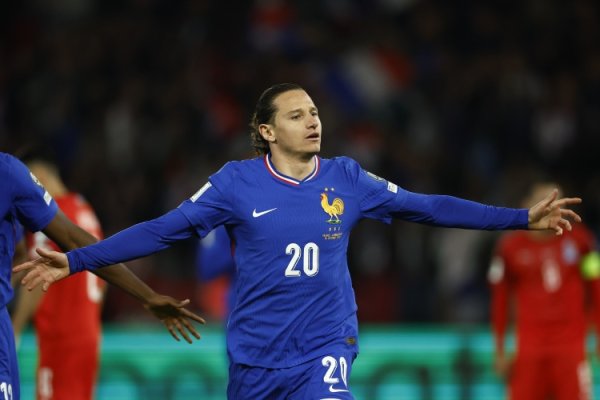 Cánh Marseille trước đây! Thauvan sang Mexico năm 28 tuổi và