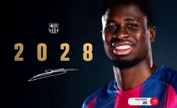 Người chơi đa năng ở sân sau! Chính thức: Barcelona gia hạn 