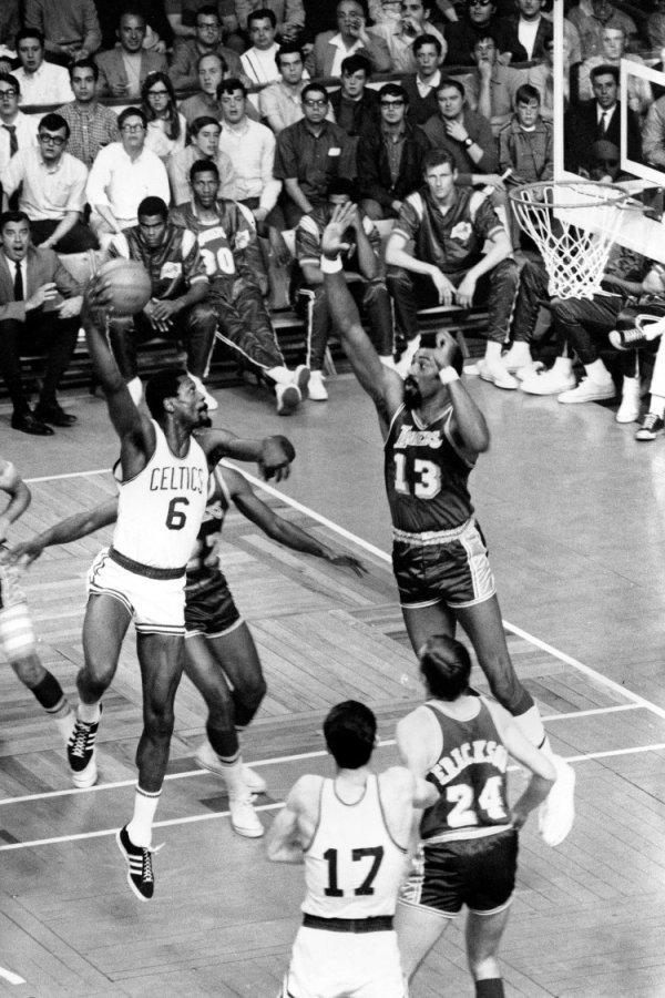 Ralph Sampson nói về GOAT: Chamberlain, Russell, Dr. J, Jord